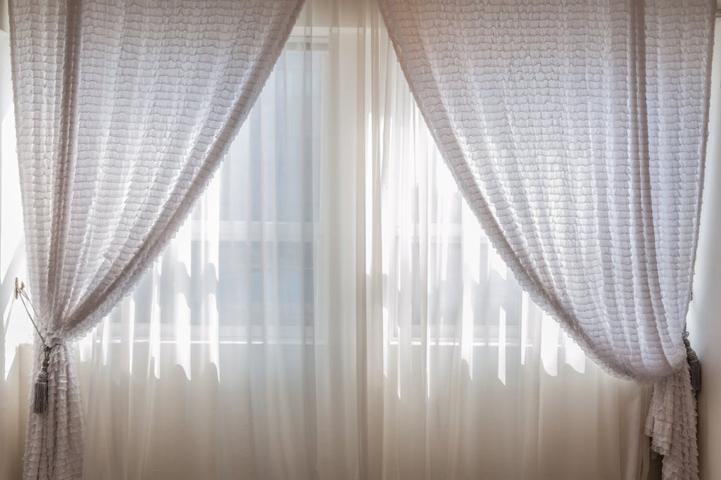 How to Choose the Right Curtain Track Gliders for Your Space